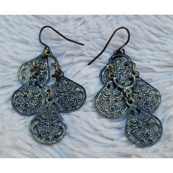 Boho tear drop chandelier dangle earrings - Picture 15 of 17